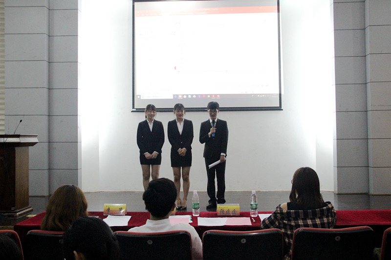 1527238689166021639.jpg 1527238689166021639.jpg